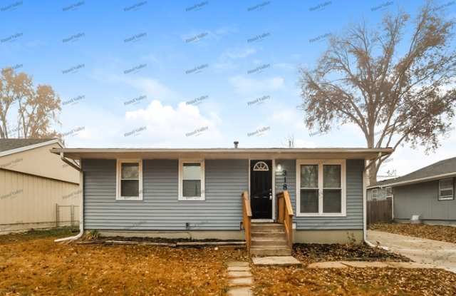 Photo of 318 Holiday Drive