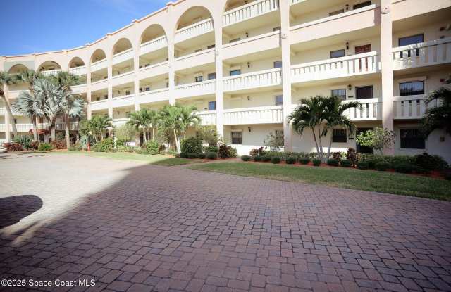 850 N Atlantic Avenue