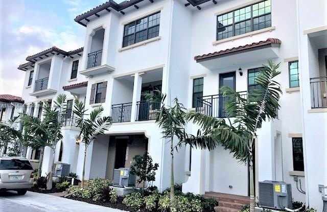 Photo of 11717 SW 13th Ct