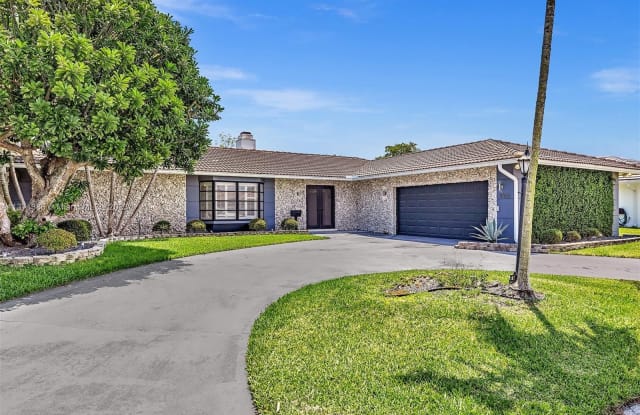 5602 S Travelers Palm Ln - 5602 South Travelers Palm Lane, Tamarac, FL 33319