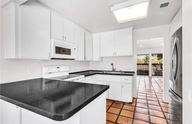 23305 Caminito Marcial