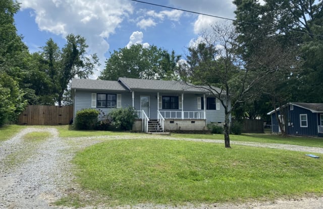 223 Elaine St - 223 Elaine Street, Benton, AR 72019