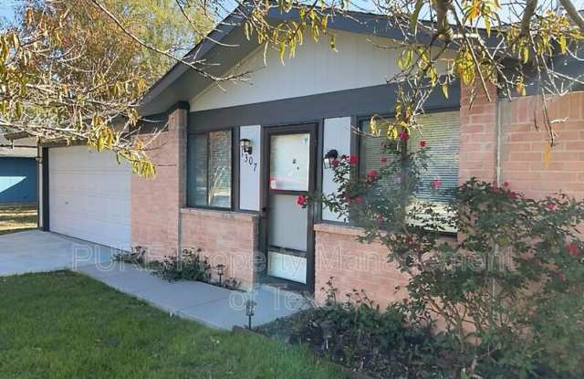 Photo of 1307 Green Downs Dr.