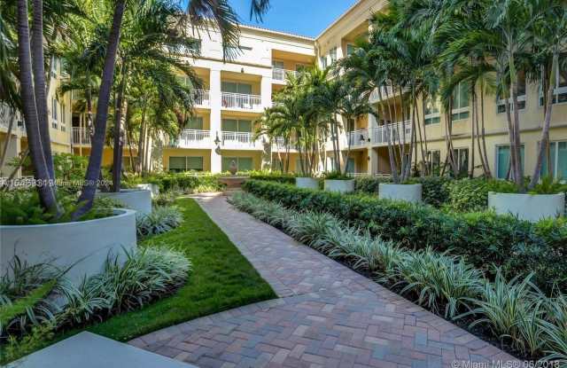 7355 SW 89th St