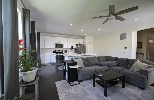3638 Chippendale Circle