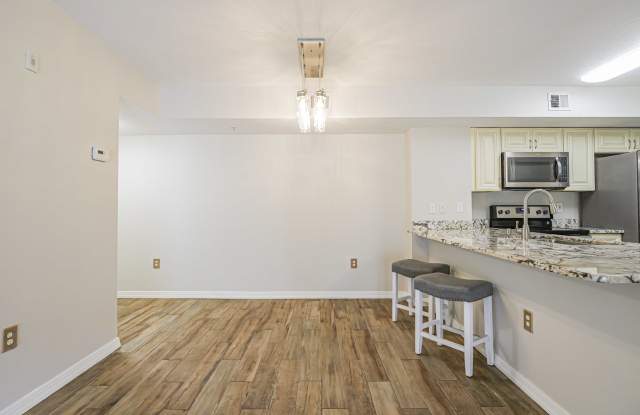 1590 South 42nd Circle