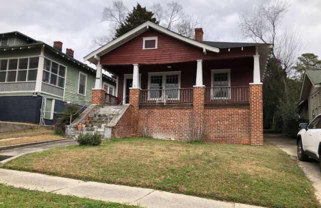 Charming 906 Queen Street | 3 Bedroom, 2 Bath Home Near USC & Five Points