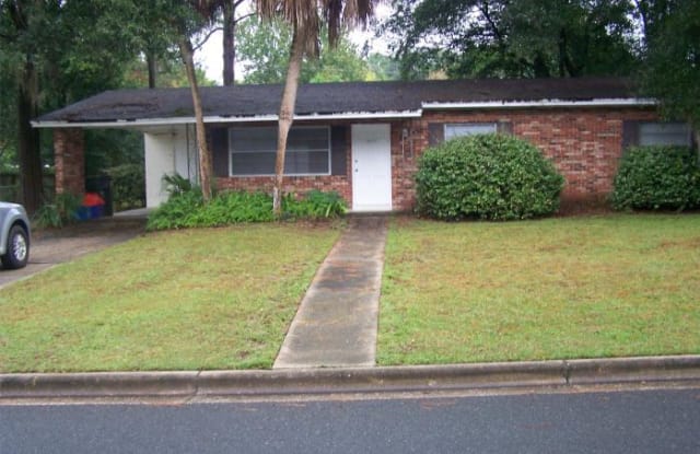 3454 NW 49th AVe - 3454 Northwest 49th Avenue, Gainesville, FL 32605
