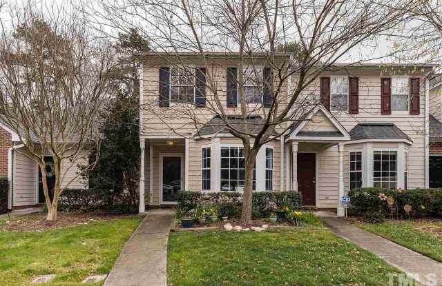 344 Standish Drive - 344 Standish Drive, Chapel Hill, NC 27517