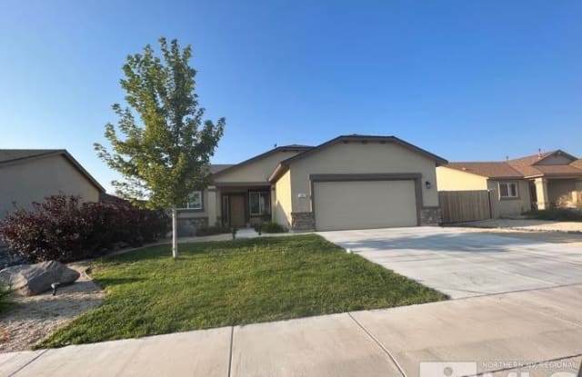 161 Walnut Dr - 161 Walnut Drive, Fernley, NV 89408