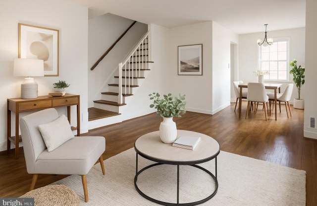 Photo of 4654 36TH Street S unit: B