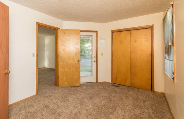 521 Henderson Crossing