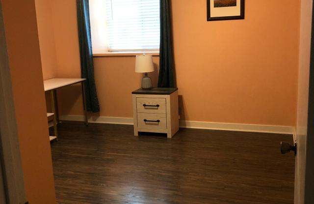 7784 South Sunbird Way