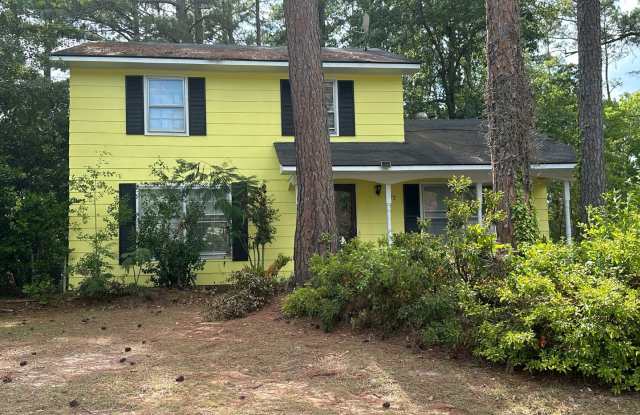 Two Story in the Established Englewood Subdivision *Downstairs Full Bathroom *Separate Den *Both Formals