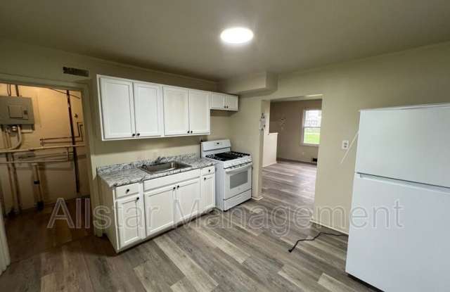 942 S. Central Drive