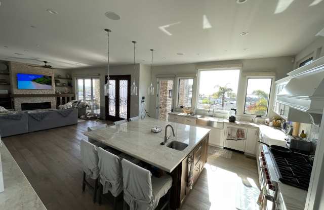 2507 Frankfort Street