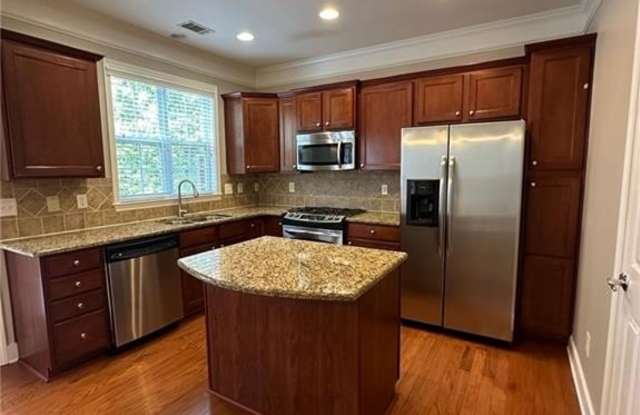 2148 Weldonberry Drive NE