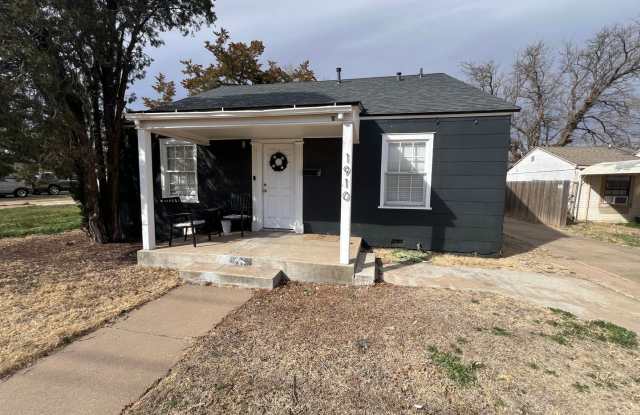 Photo of Pre Leasing for Fall 2026!