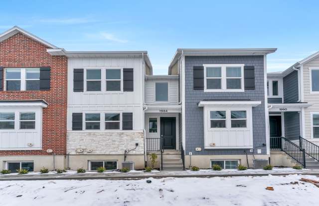 Photo of 1984 N 4010 West