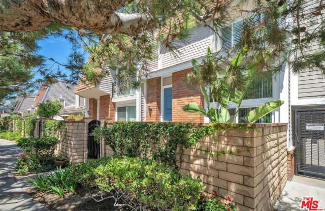 13011 Mindanao Way