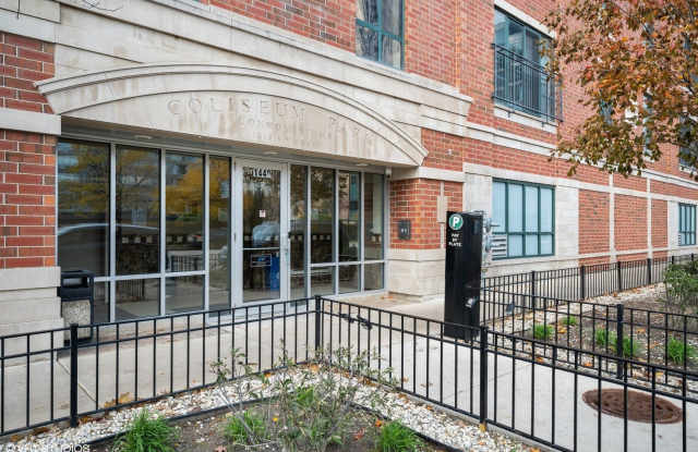 1440 S WABASH Avenue