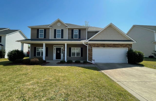 1548 Rough Rider - 1548 Rough Ridge Lane, Hope Mills, NC 28371