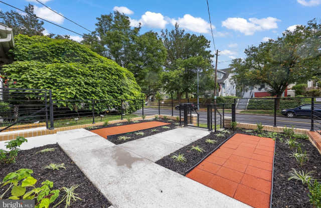 4411 ILLINOIS Avenue NW