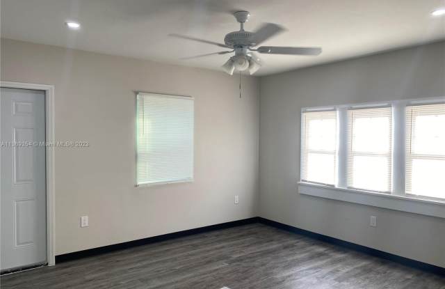 815 NW 2nd Ave