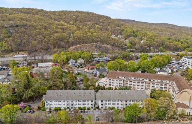 10-12 Chestnut Street