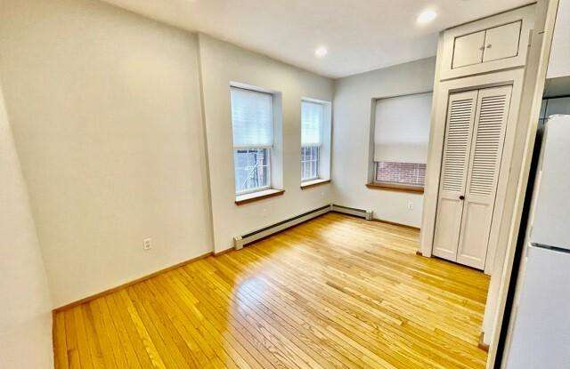 Photo of 15 Thacher Ct.