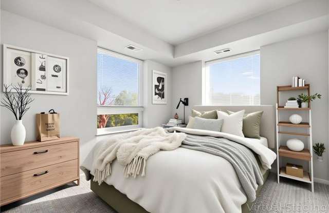 2318 Jefferson St NE