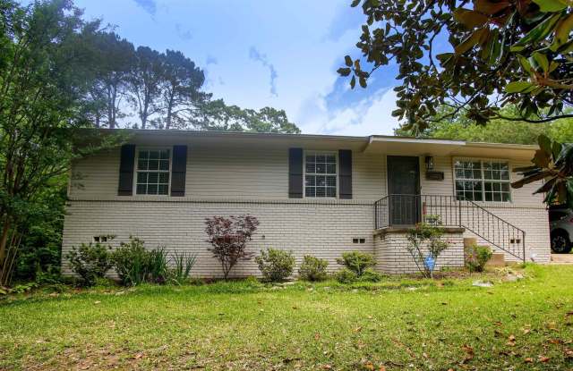 7220 Amherst Drive