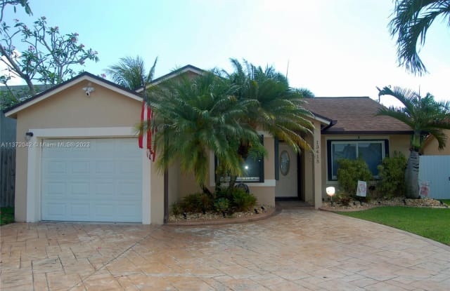 13415 SW 113th Ct - 13415 Southwest 113th Court, Richmond Heights, FL 33176