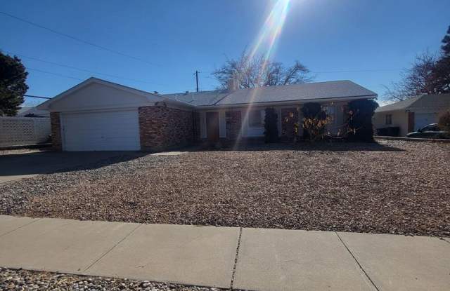 Brick 1600/sf 3/Bd 2/Ba 2/CG