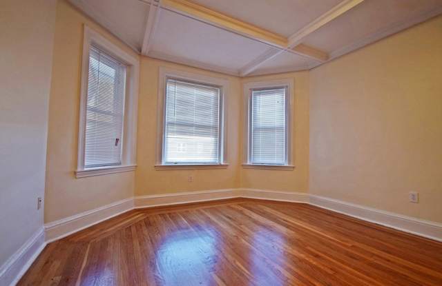 BU Brookline 4-bed 2-bath