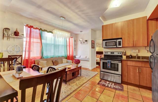 1342 Drexel Ave