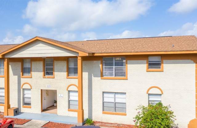 1815 Michigan Avenue Unit C - 1