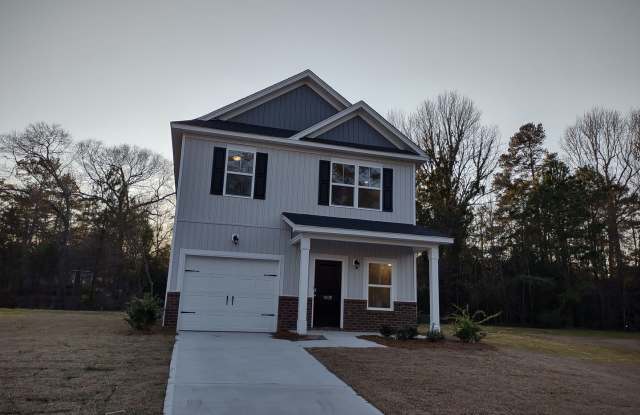 Three Bedroom Home - Approximately 5 Minutes Away From Ft. Jackson! - 1609 Bywood Drive, Woodfield, SC 29223