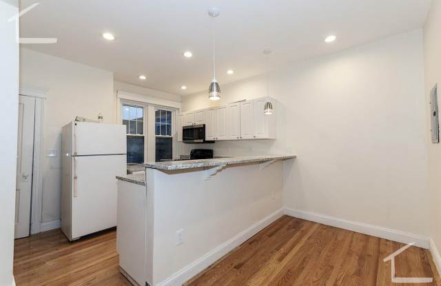 Photo of Top-notch and elegant apartment