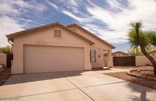 5430 W Whiptail Court - 5430 West Whiptail Court, Marana, AZ 85658