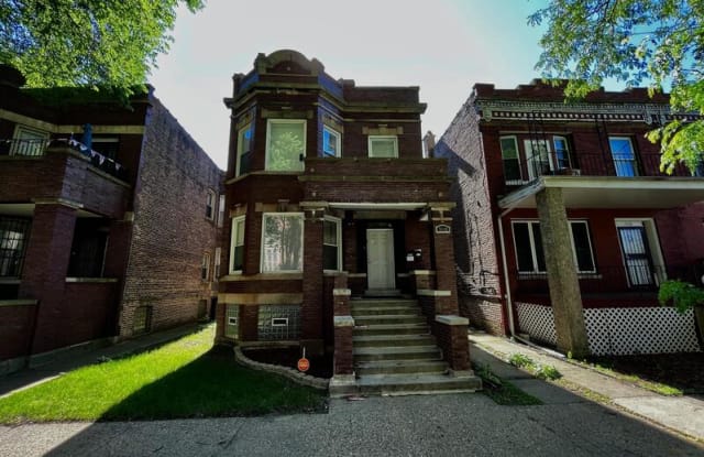 7112 South Prairie Avenue - 1 - 7112 South Prairie Avenue, Chicago, IL 60619