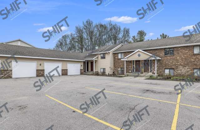 7984 Green Meadow Ct Apt 4