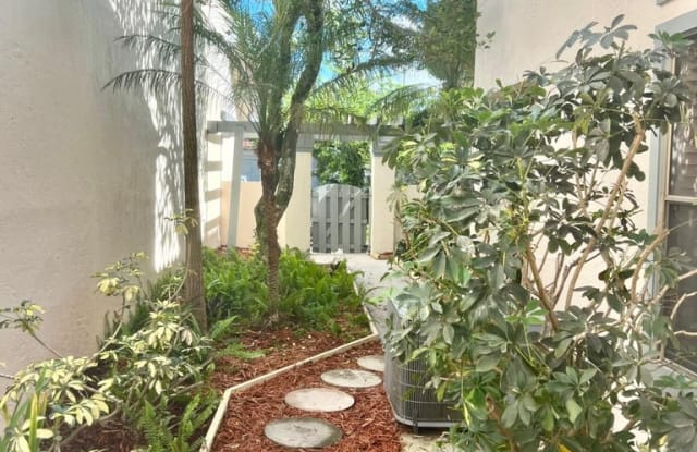 5522 Croydon Ct - 5522 Croydon Court, Boca Raton, FL 33486