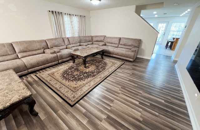 10214 Sandbrook Hill