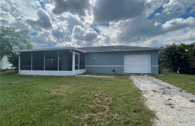 106 Stetson Street - 106 Stetson Street, Lehigh Acres, FL 33936