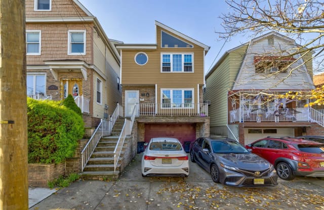 128 WEST 45TH ST - 128 West 45th Street, Bayonne, NJ 07002