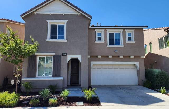 Photo of Great Two Story 3Bd, 2.5 Ba. Office can be 4th bd,  Solar in Lake Elsinore East of the 15 Fwy