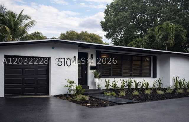 510 E Acre Dr