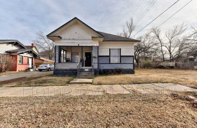 3010 N Mckinley Avenue