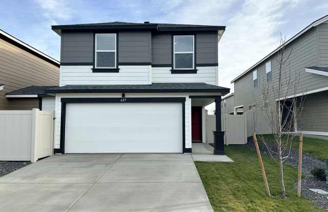 Photo of Brand new Kennewick home for lease!
